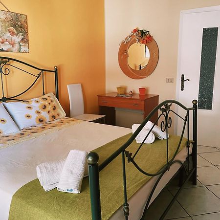 Bed and Breakfast Il Geraneo à Agropoli Extérieur photo
