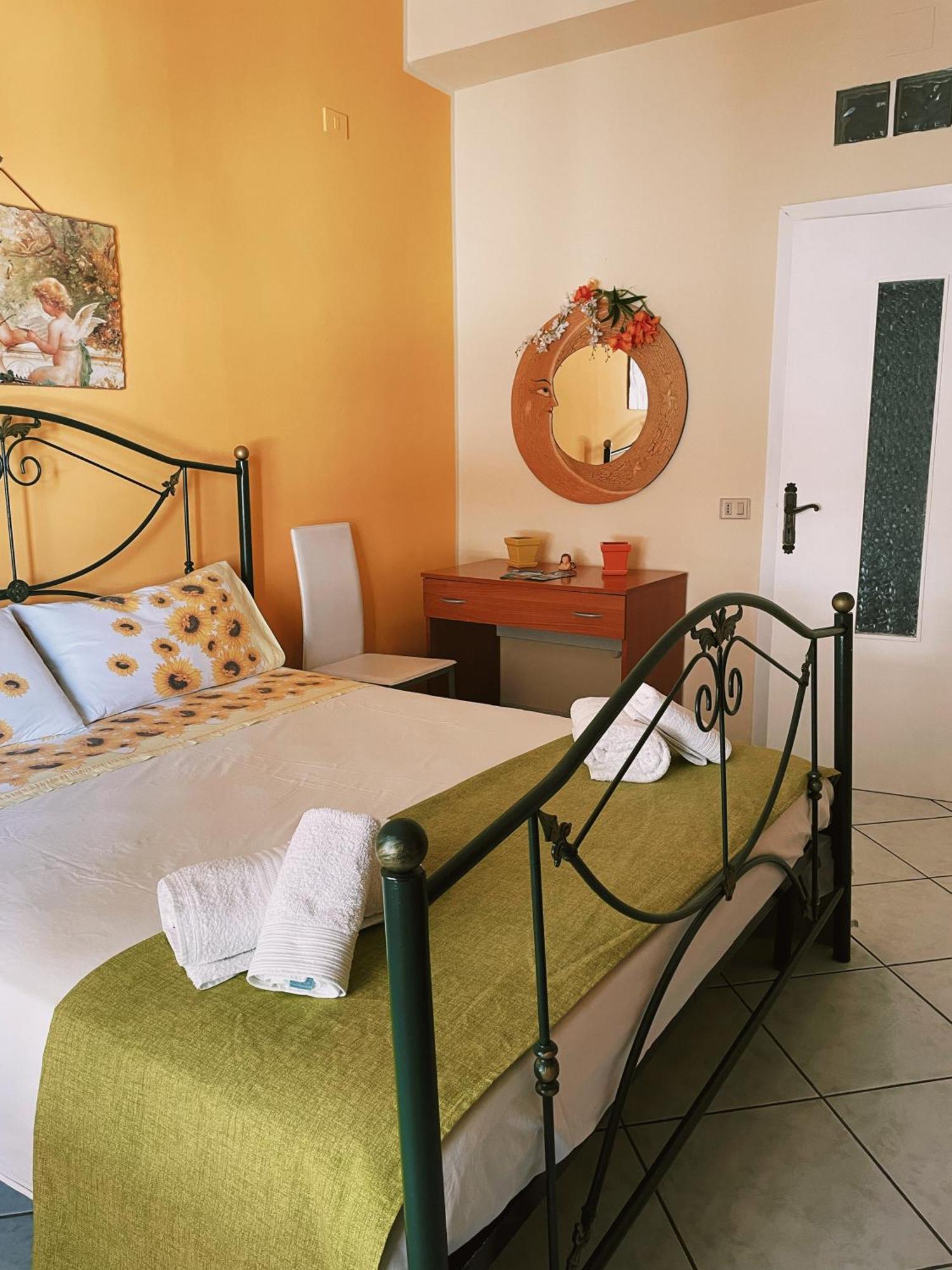 Bed and Breakfast Il Geraneo à Agropoli Extérieur photo